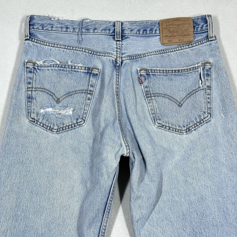 Levis see photos